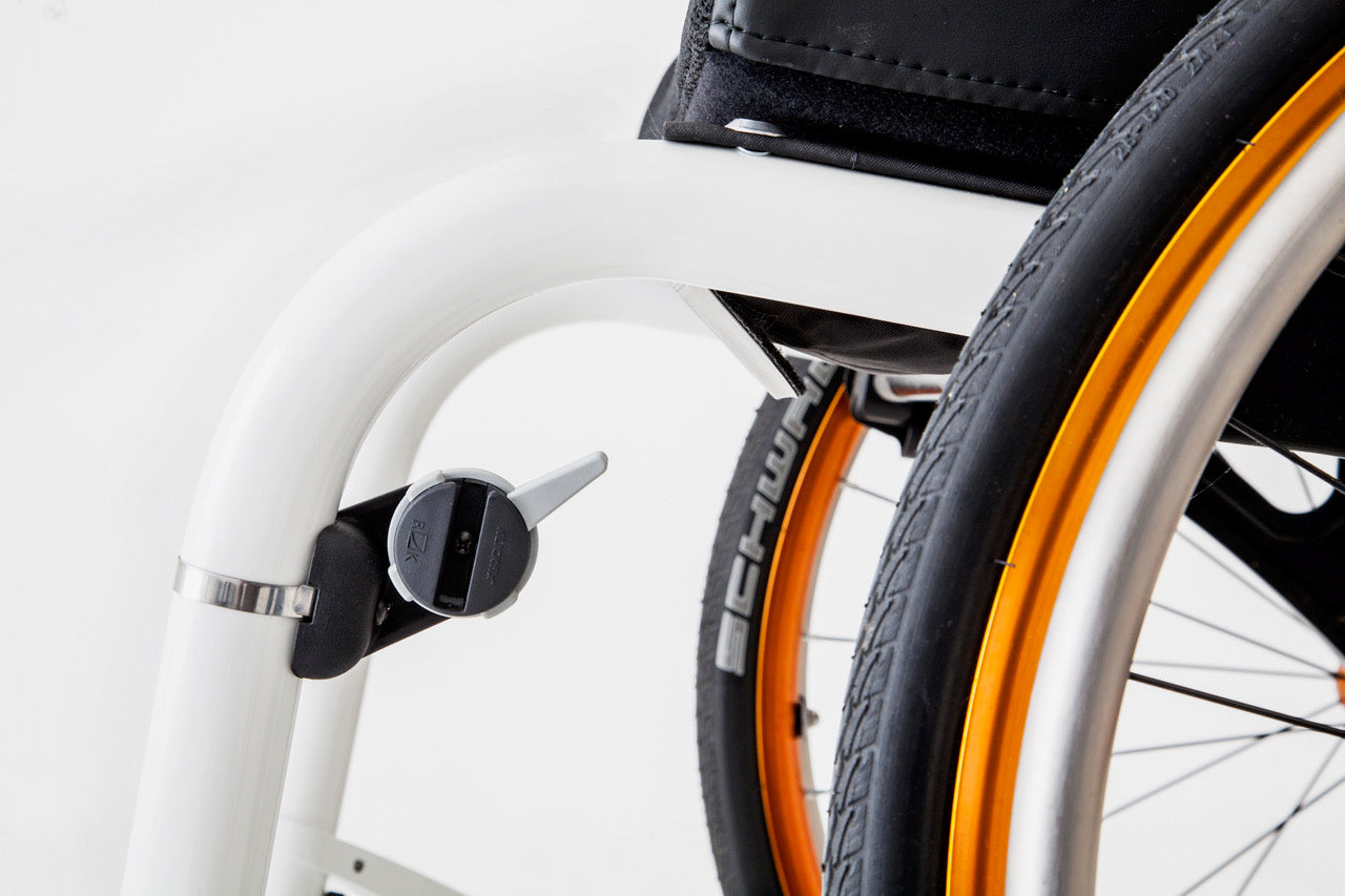 QUOKKA Adapter für Rollstuhl Taschen am Rollstuhl